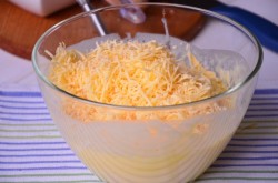 Сырный рулет с паштетом из печени