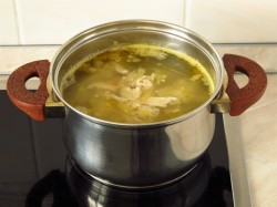 название картинки Сырный суп пюре с плавленным сыром и курицей