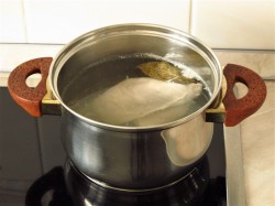 название картинки Сырный суп пюре с плавленным сыром и курицей