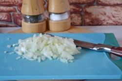 Сырный суп с копчеными сосисками