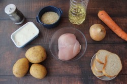 название картинки Сырный суп с курицей и плавленным сыром и рисом