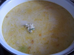 название картинки Сырный суп с куриными фрикадельками