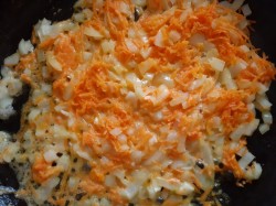 Сырный суп с красной рыбой и плавленным сыром