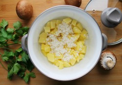 Сырный суп с шампиньонами