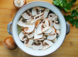 Сырный суп с шампиньонами