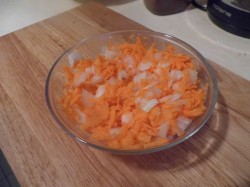 название картинки Сырный суп с картошкой и морковью