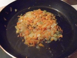 название картинки Сырный суп с картошкой и морковью