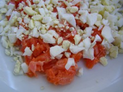 название картинки Тарталетки с красной рыбой салат