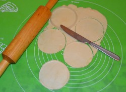 название картинки Тарталетки с курицей и грибами