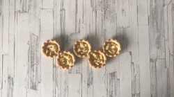 Тарталетки с сыром и икрой