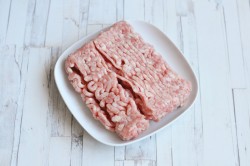 Тефтели на пару в мультиварке - шаг 3