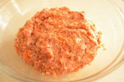 название картинки Тефтели в сметанно томатном соусе на сковороде