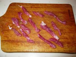 Телятина с грибами