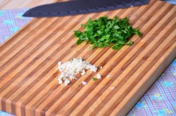 Теплый постный салат из брюссельской капусты