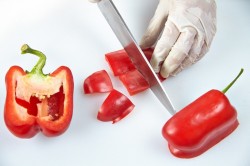 Теплый салат в лаваше - шаг 3