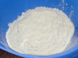 название картинки Заварное тесто для чебуреков на кипятке