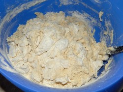 название картинки Заварное тесто для чебуреков на кипятке