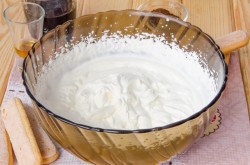 Тирамису без яиц с маскарпоне на скорую руку