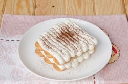 Тирамису без яиц с маскарпоне на скорую руку