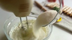 Тирамису  для детей с творогом и лаймом, без яиц и алкоголя - шаг 1