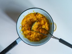 Ткемали из желтой алычи на зиму - шаг 5