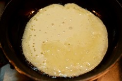Толстые блины на молоке - шаг 11 Толстые блины на молоке - шаг 11