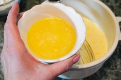 Толстые блины на молоке - шаг 6 Толстые блины на молоке - шаг 6