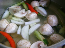 Том ям классический