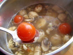 название картинки суп Том ям с курицей и креветками