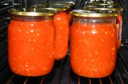 название картинки Томатный сок через мясорубку на зиму