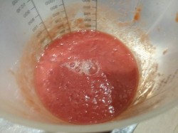 название картинки Томатный суп с морским коктейлем