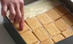 название картинки Торт без выпечки из печенья Райское наслаждение