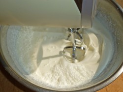 Торт Битое стекло с бисквитом