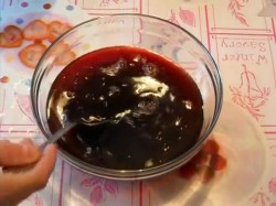 Торт Цифра 8 с какао и творогом с цветами из фруктов