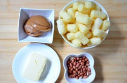 Торт из кукурузных палочек со сгущенкой на скорую руку