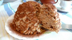 название картинки Торт из крекера рыбки на скорую руку без выпечки быстро