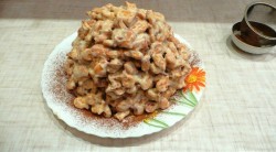 название картинки Торт из крекера рыбки на скорую руку без выпечки быстро