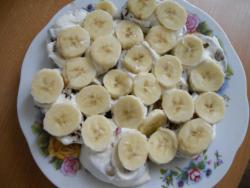 Пряничный торт с бананами без выпечки