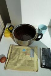 Торт из слоеного теста с шоколадным муссом