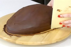 Торт Киндер Сюрприз из мастики