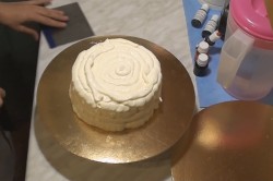 название картинки Торт Колибри от Джейми Оливера и Энди Шефа