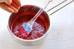 название картинки Торт Красный бархат с зеркальной глазурью