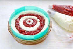 название картинки Торт Красный бархат с зеркальной глазурью