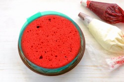 название картинки Торт Красный бархат с зеркальной глазурью