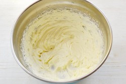 название картинки Торт Красный бархат с зеркальной глазурью