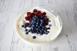 Торт Летний с фруктами ягодами желатином