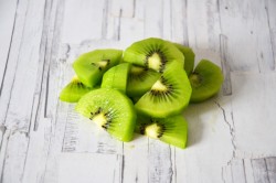 Торт Летний с фруктами ягодами желатином