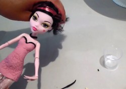 Торт Монстр Хай из мастики