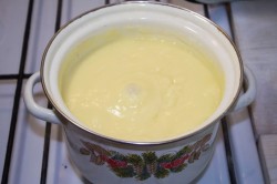 Торт Наполеон из печенья ушки без выпечки