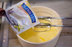 Торт Наполеон из печенья ушки без выпечки